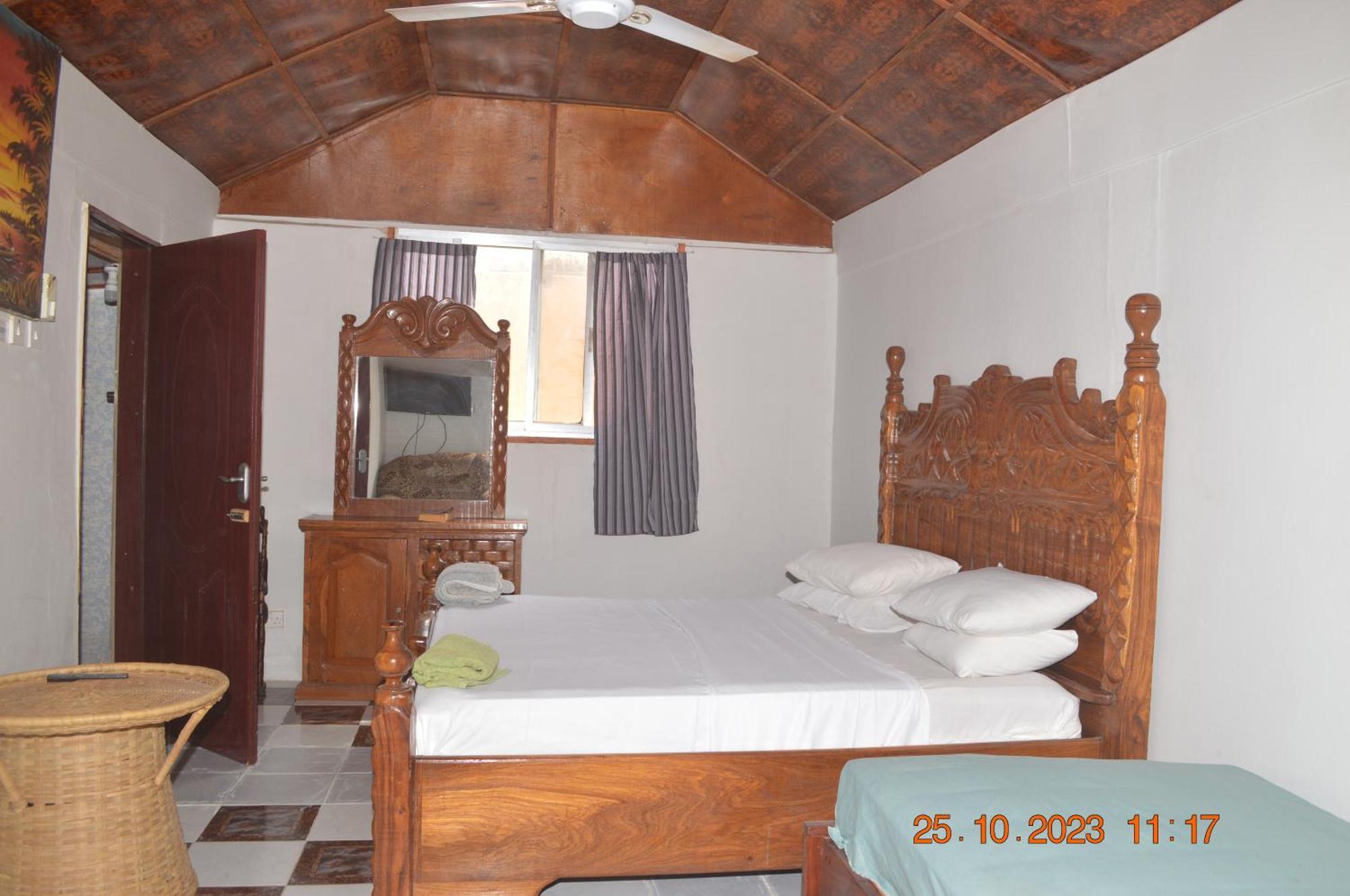 Easy Time Lodge Kololi Extérieur photo
